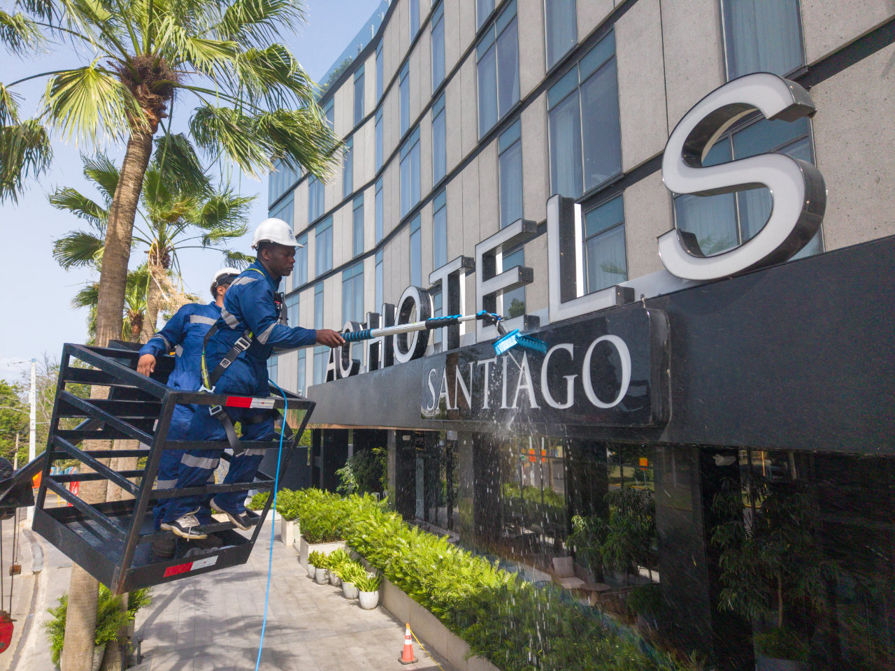 Clean Signs equipo